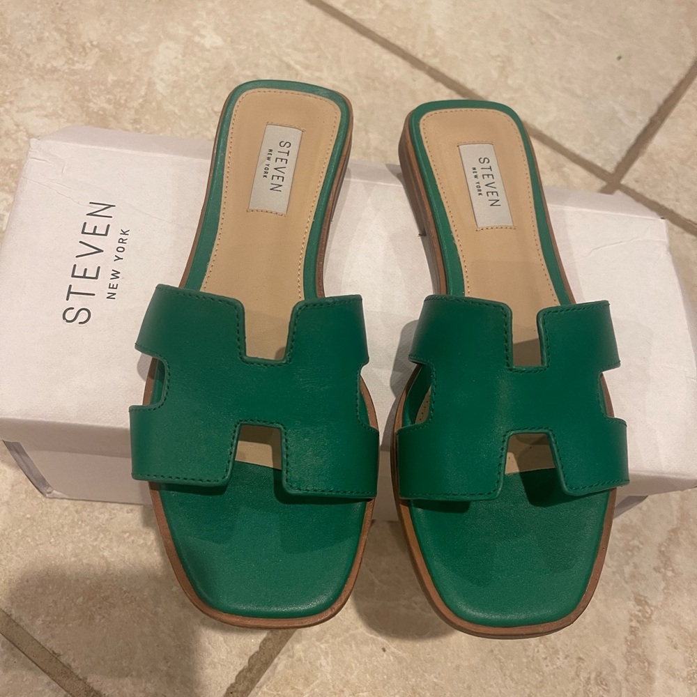 Hadyn green leather sandals. Used once. Like new